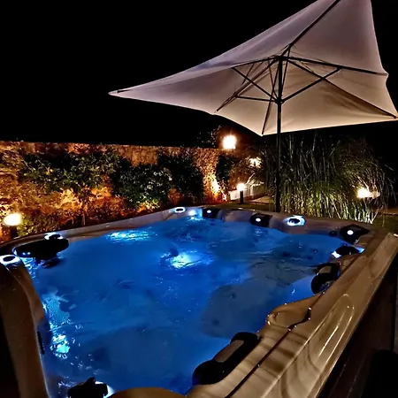 Deluxe Con Idromassaggio Villa