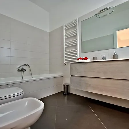 Deluxe Con Idromassaggio Villa *