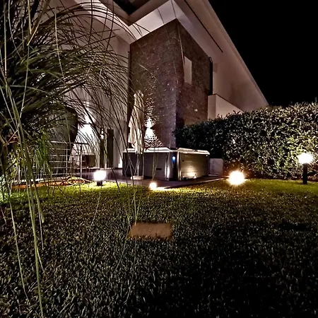 Villa Deluxe Con Idromassaggio